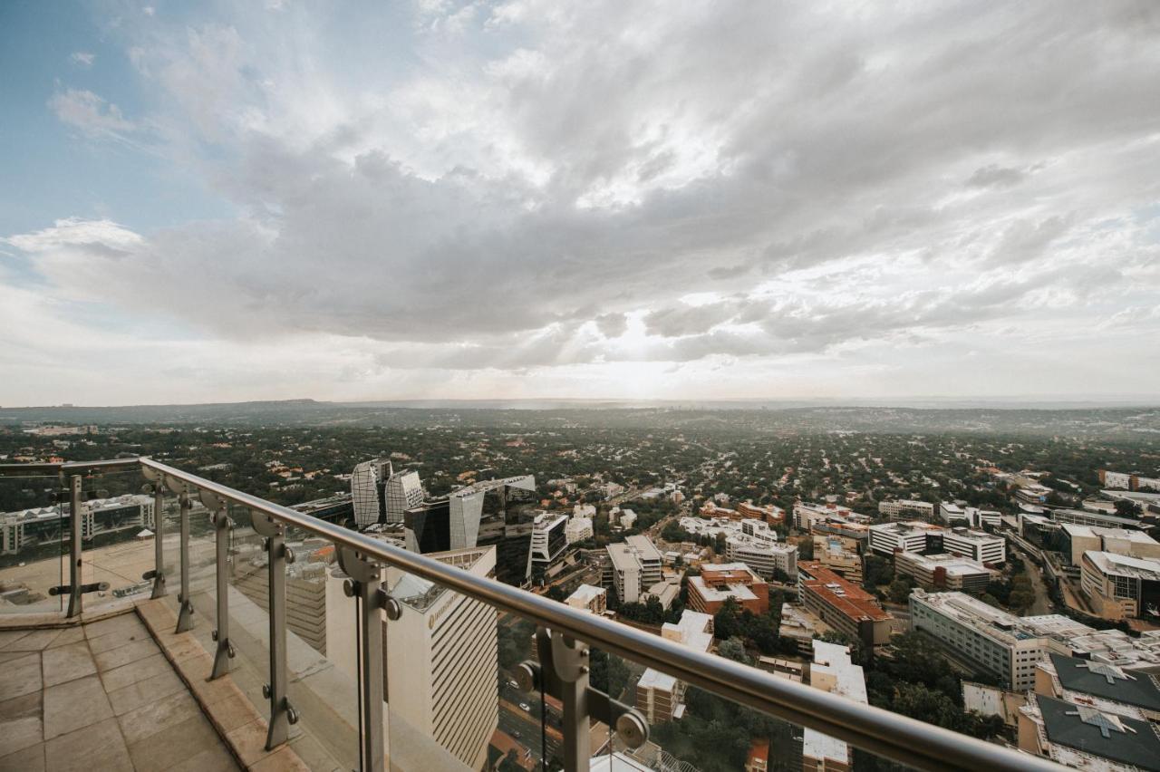 The Michelangelo Towers 5*