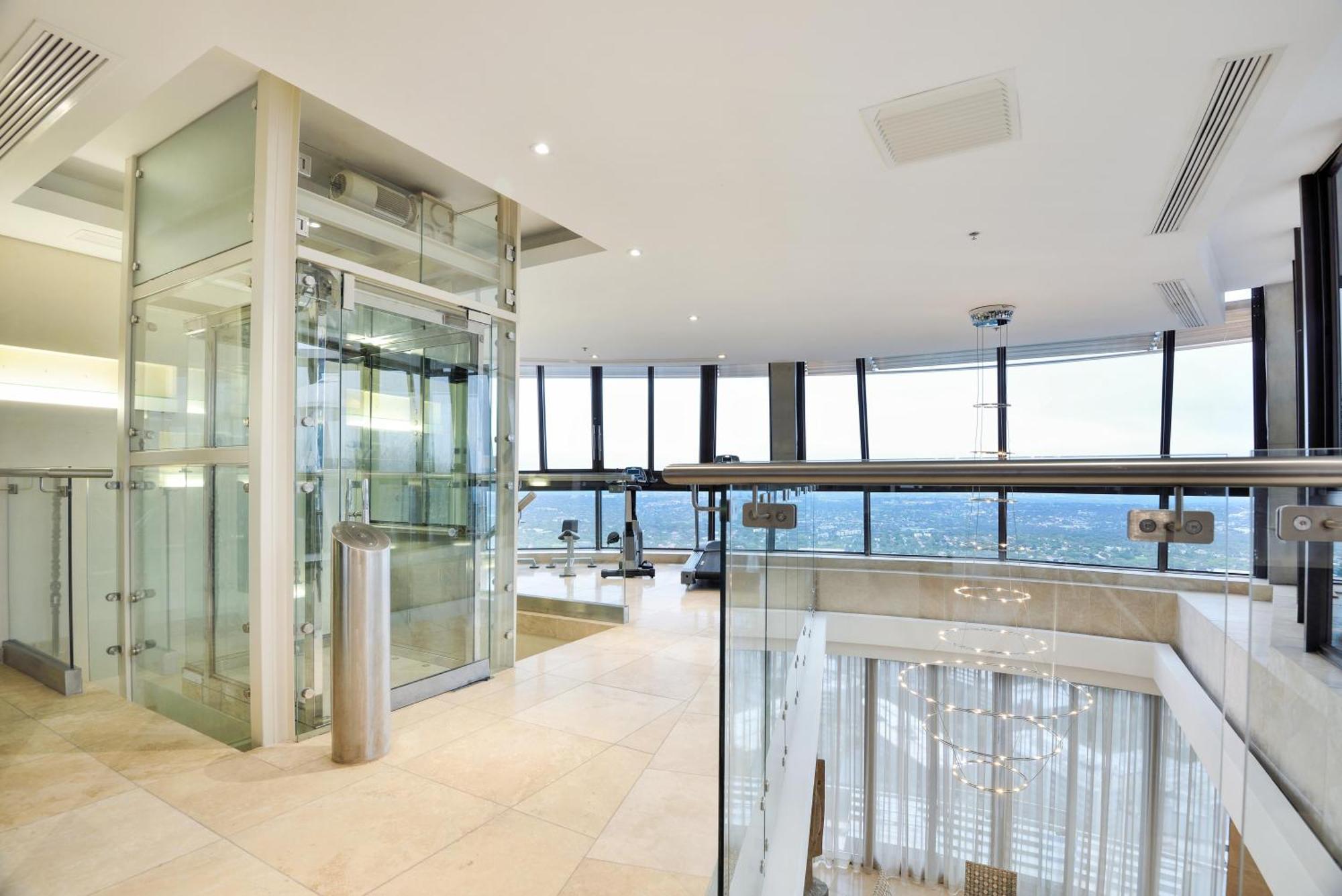 Hotel The Michelangelo Towers 5*